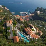 Grand Capodimonte Отель