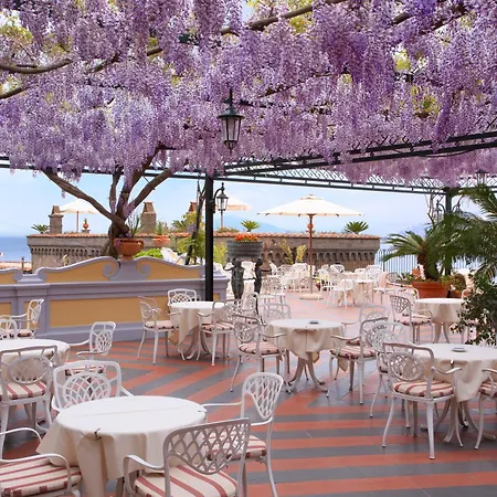 Grand Capodimonte 4* Sorrente