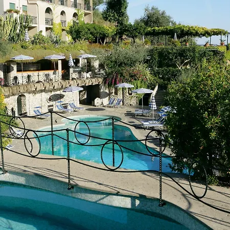 Grand Capodimonte 4*