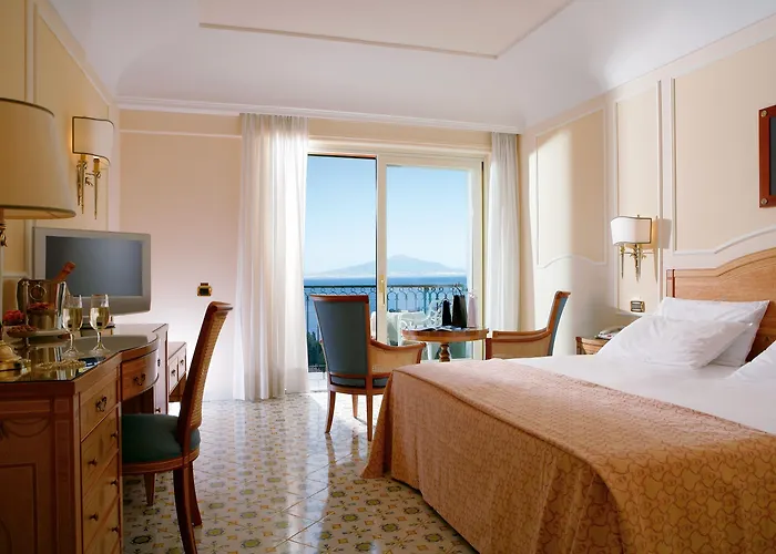 Ξενοδοχείο Grand Capodimonte 4*