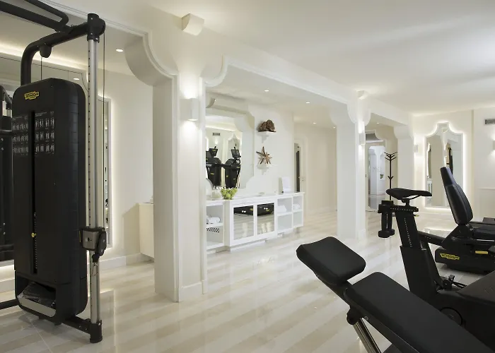 Ξενοδοχείο Grand Capodimonte 4*
